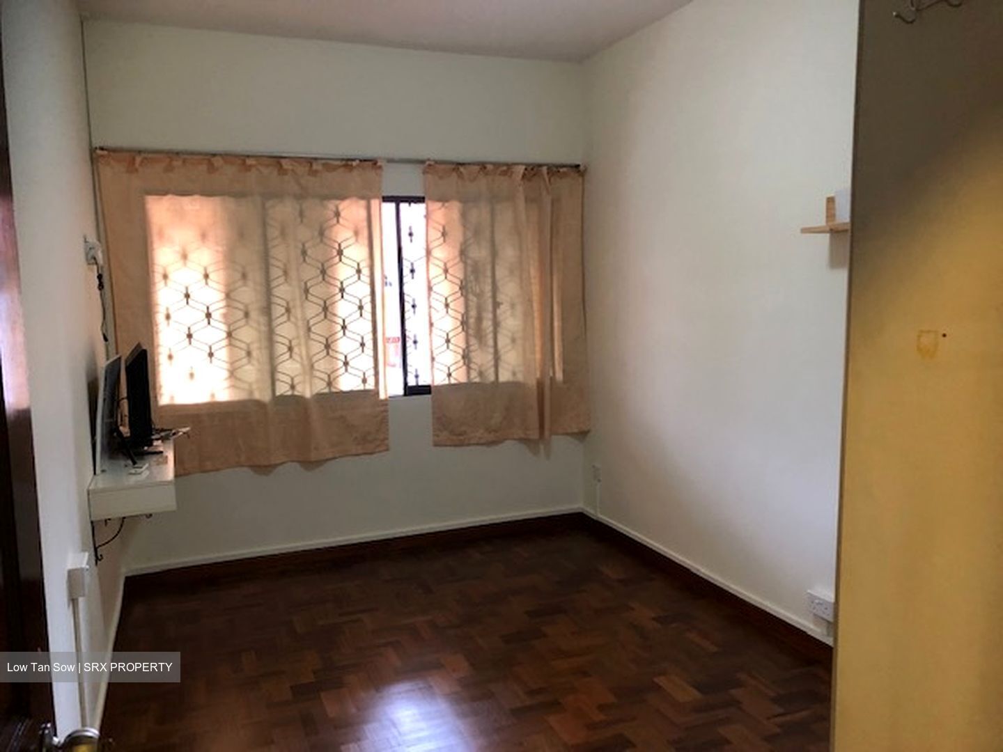 Golden Hill Estate (D19), Terrace #365400271